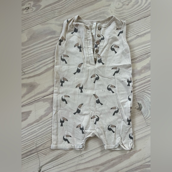 Rylee + Cru Toucan Romper 18-24m - Picture 2 of 3